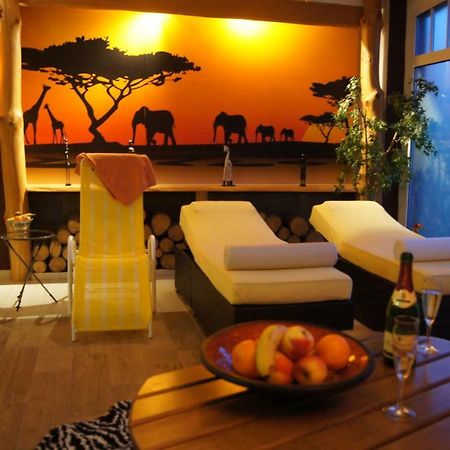 Hotel "Drei Rosen" Ohg Regina & Hans - Peter Fassbinder Leinefelde-Worbis Bagian luar foto