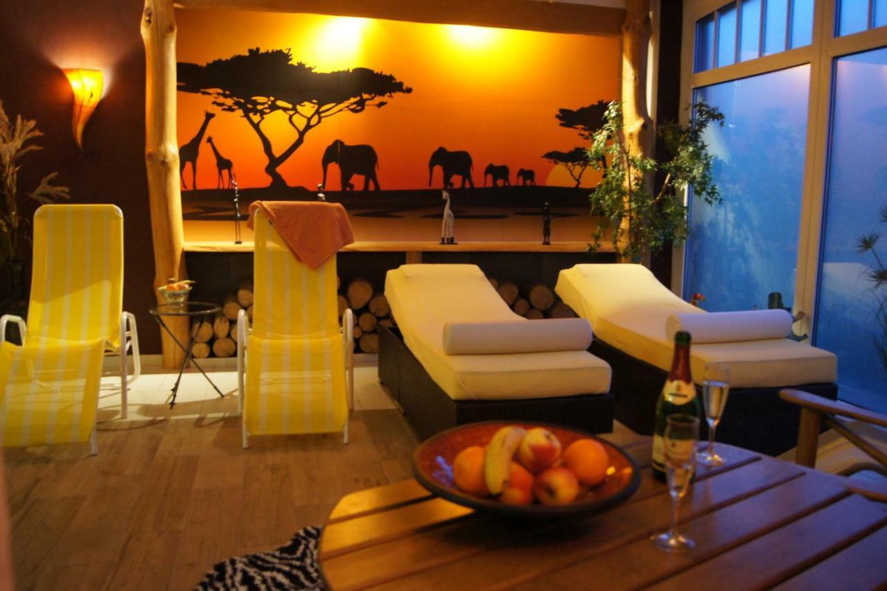 Hotel "Drei Rosen" Ohg Regina & Hans - Peter Fassbinder Leinefelde-Worbis Bagian luar foto